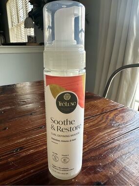 TréLuxe Soothe & Restore Curl Defining Mousse 7.1 fl oz Vegan Oat Milk Vitamin E